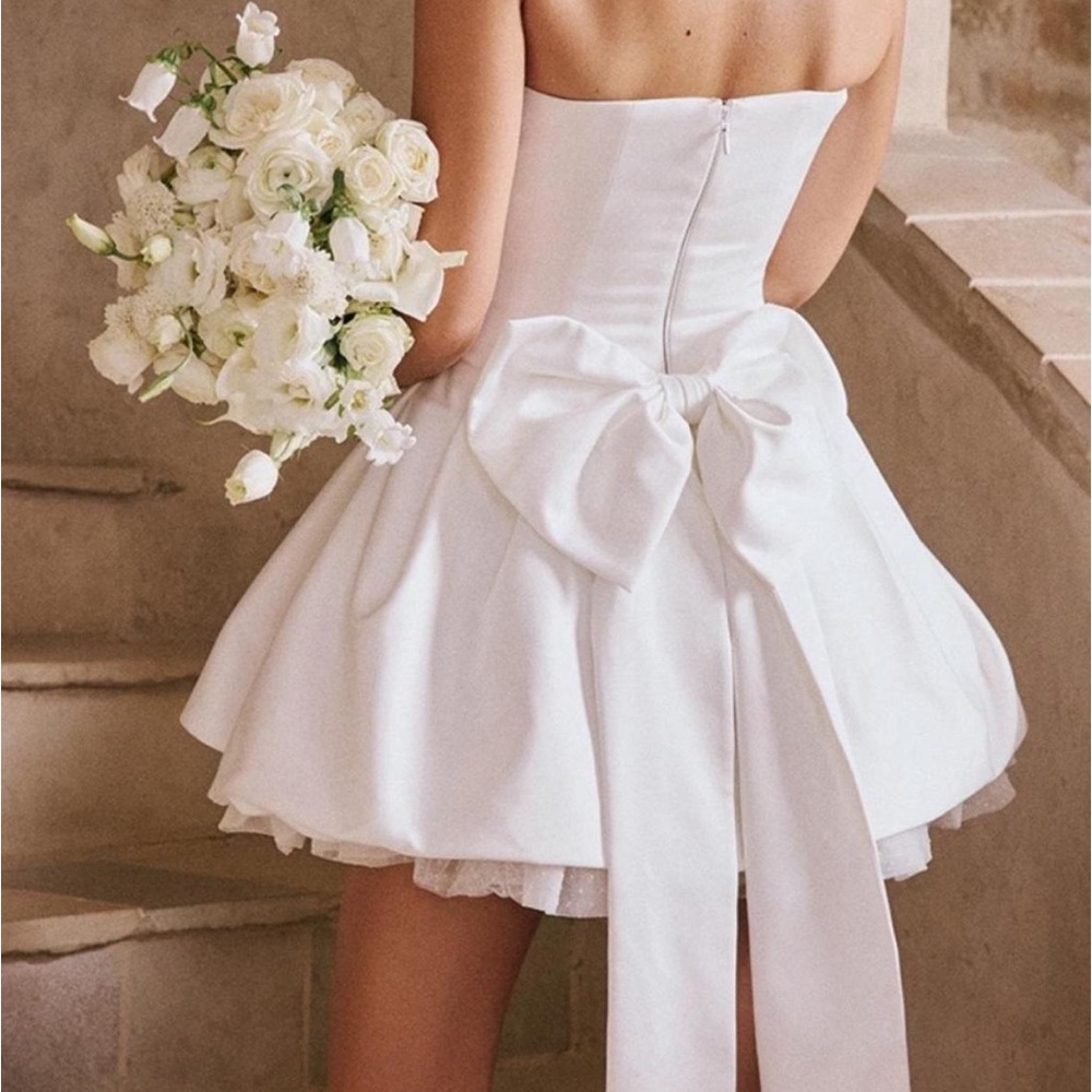 HOUSE OF CB “Noele” dress with Bow